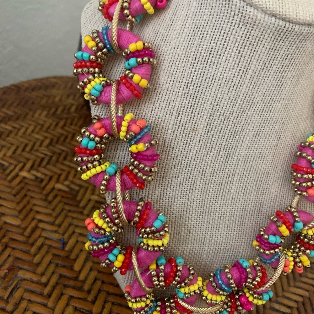 NWT Natasha Whimsical Candy Pink Gold Beaded Necklace - Picture 4 of 7
